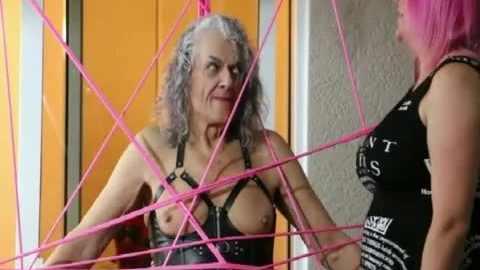 Ronni receives Spider-Webbed By slavemaster R PART 2