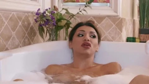 Trans Angels: Fantasy sucking dick escorted by Jessy Dubai